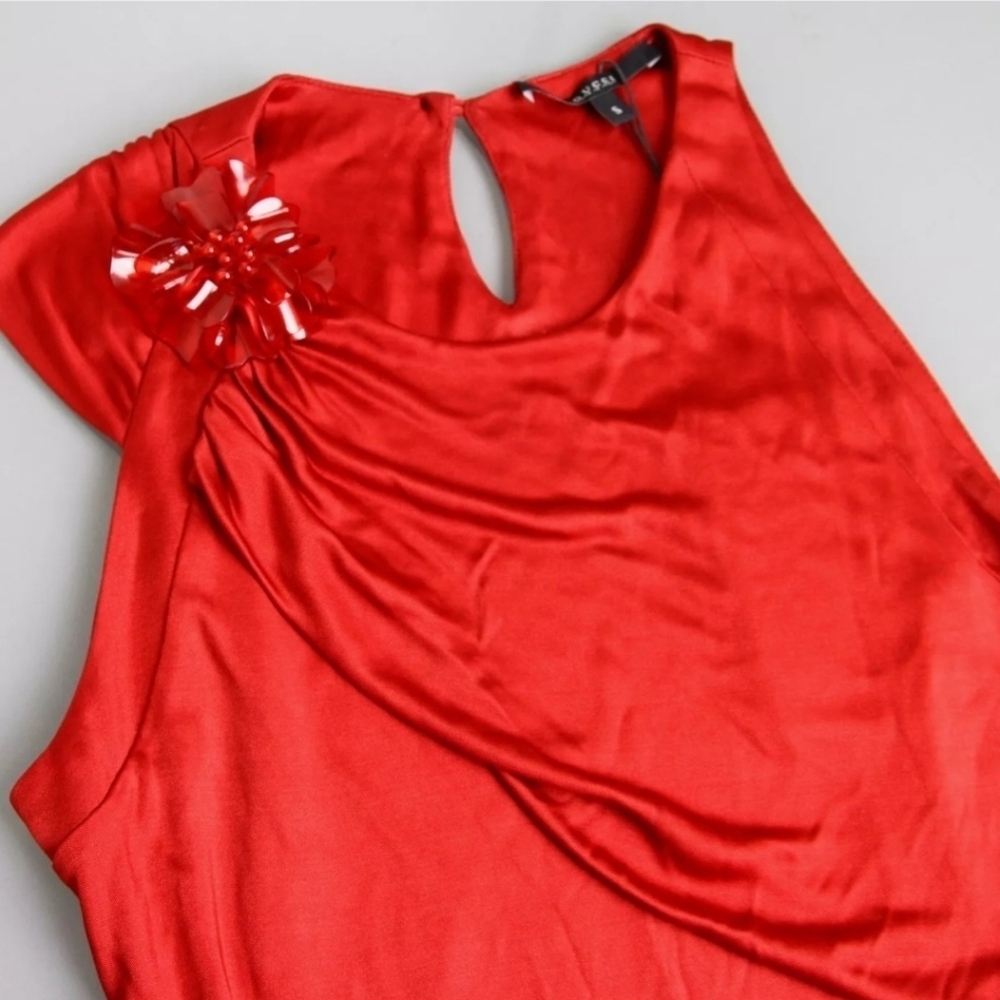 GUCCI Red Sleeveless Dress with Shoulder Detail, New - Picture 5 of 11